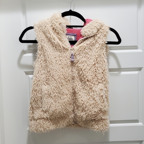 MINI BODEN FAUX FUR SHERPA FULL ZIP VEST WITH HOOD CREAM YOUTH GIRLS SIZE 5 - 6Y - Picture 2 of 13